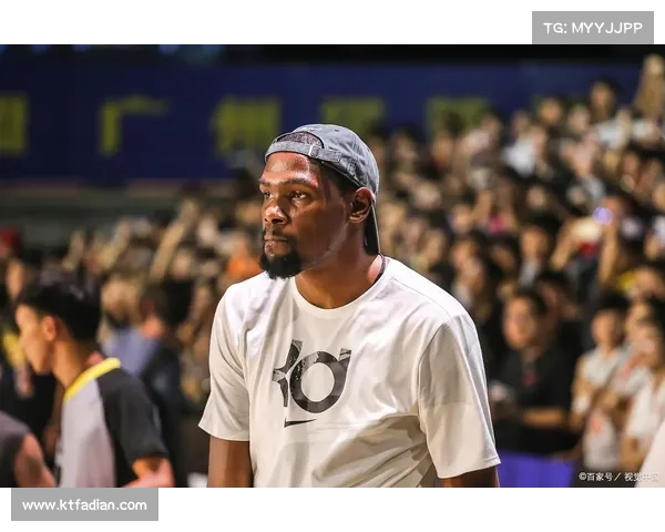 NBA自由球员市场刚开启,杜兰特就宣布加盟篮网队 NBA自由球员市场刚开启,杜兰特就宣布加盟篮网队